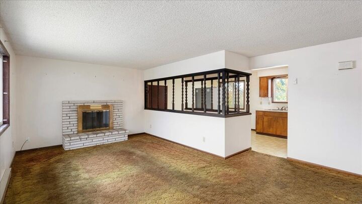 Property Photo: 3308 E 32nd Ave WA 99223