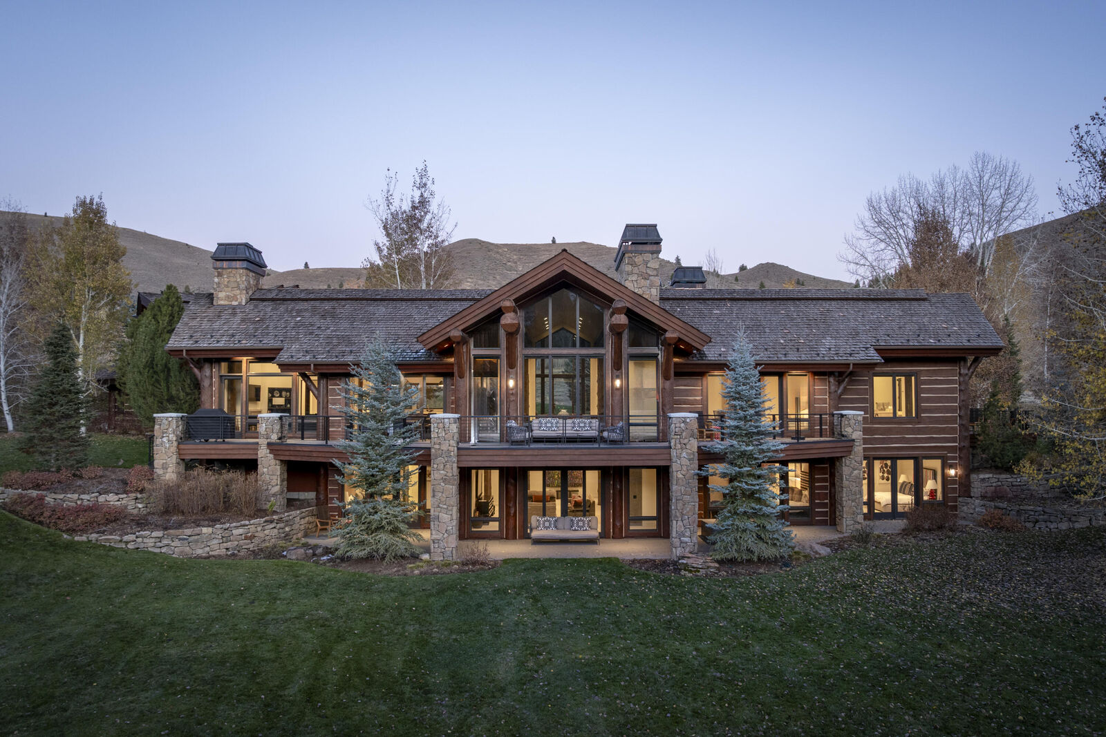 Property Photo:  161 Stonegate Cir  ID 83340 