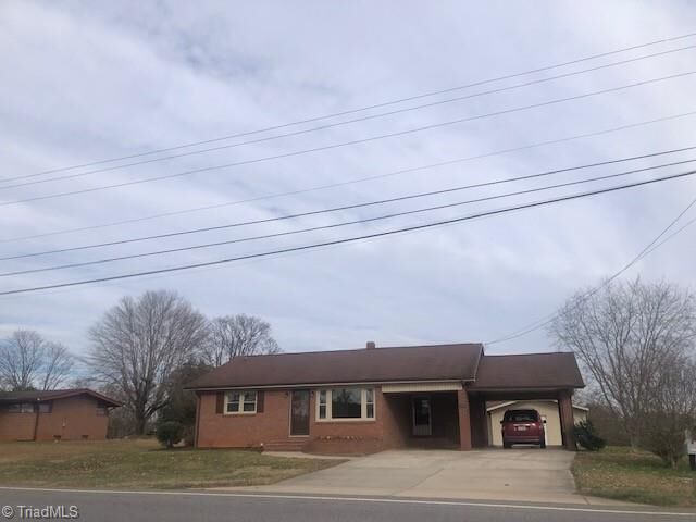 3028 Sparta Road  North Wilkesboro NC 28659 photo