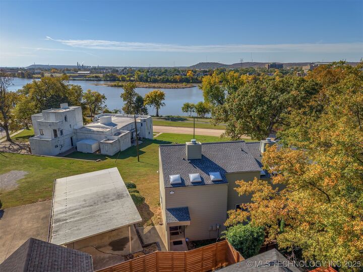 Property Photo:  1410 S Houston Avenue D  OK 74127 