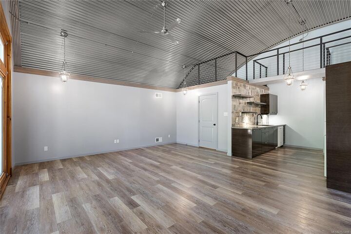 Property Photo:  5523 Croydon Pl  BC V9Z 0C7 