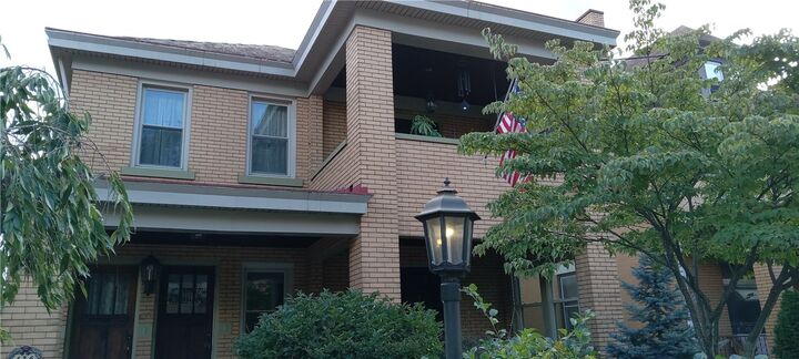 436 Winton St  Mt Washington PA 15211 photo