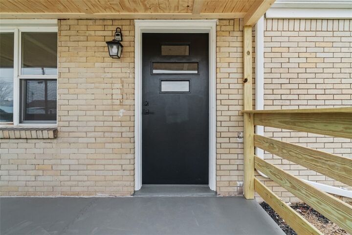 Property Photo: 337 Sarah St PA 15035