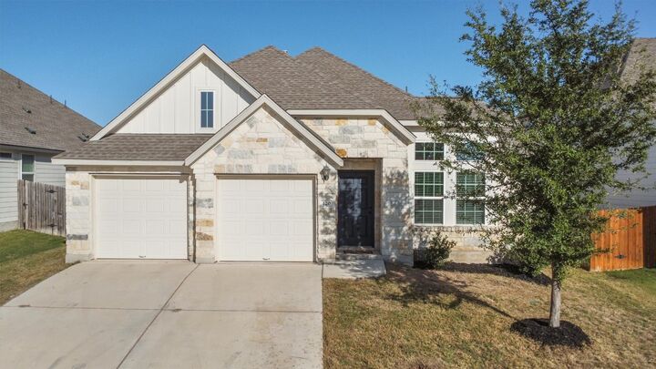 Property Photo: 120 Northview Lane TX 78628