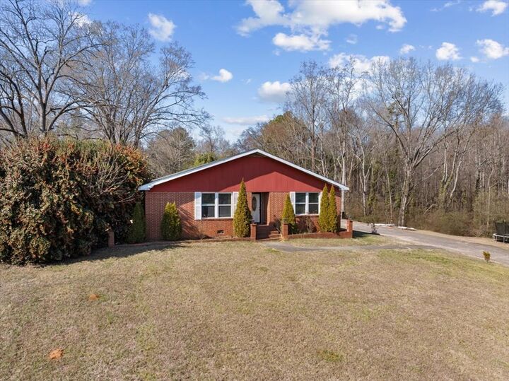 Property Photo: 3025 Cleveland Hwy GA 30721