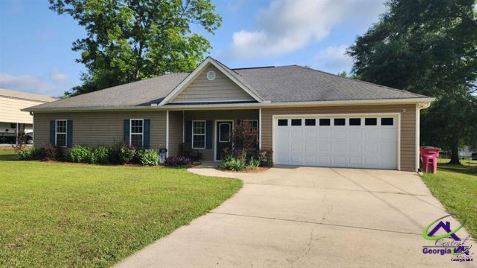 Property Photo: 4651 Griffin Drive GA 31216