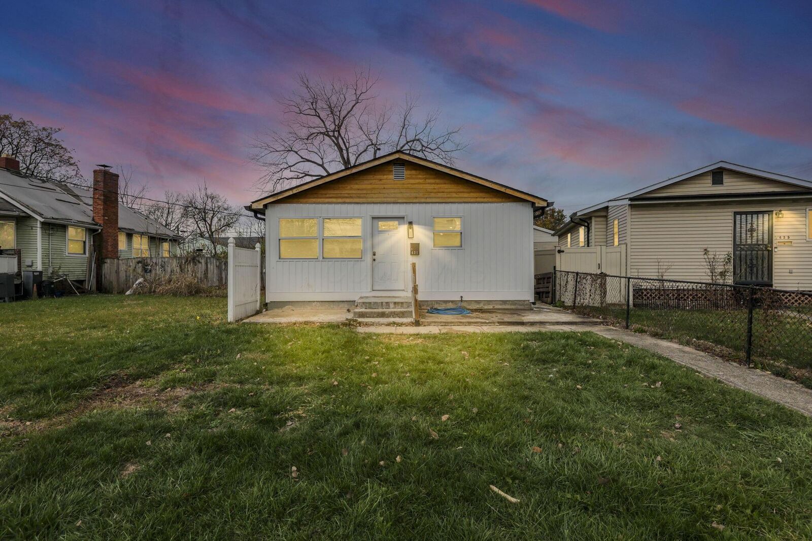 Property Photo: 431 Johnson Street OH 43203