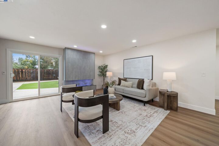 Property Photo: 31314 San Andreas Dr CA 94587