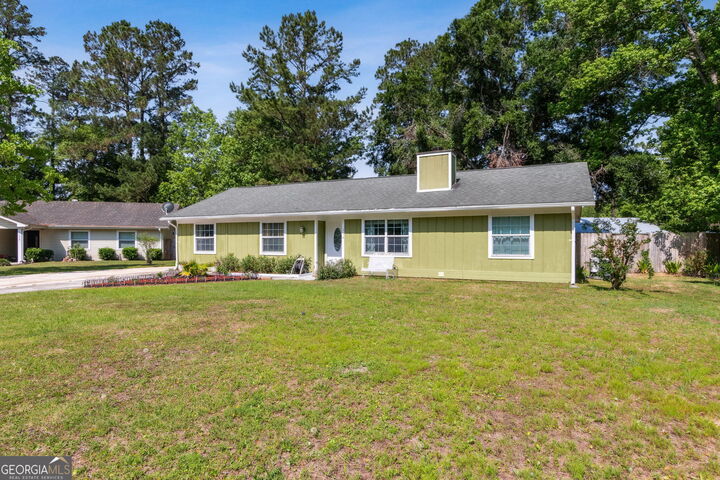 Property Photo: 114 Pineneedle Court GA 31548