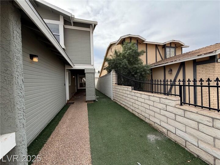 Property Photo: 516 Inness Avenue NV 89011