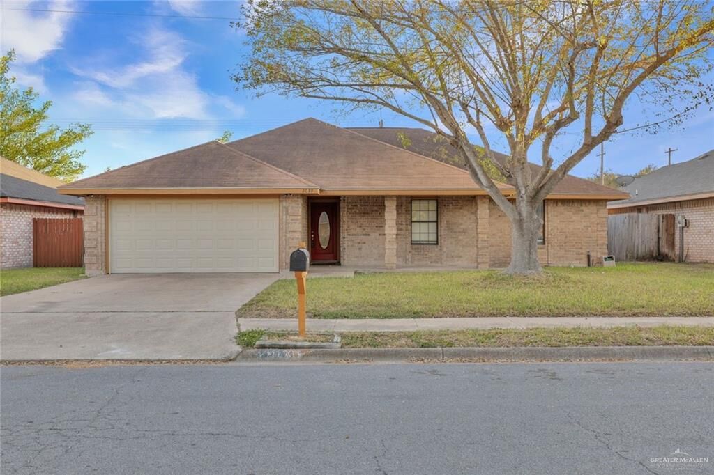 Property Photo: 2039 W Umar Avenue TX 78504