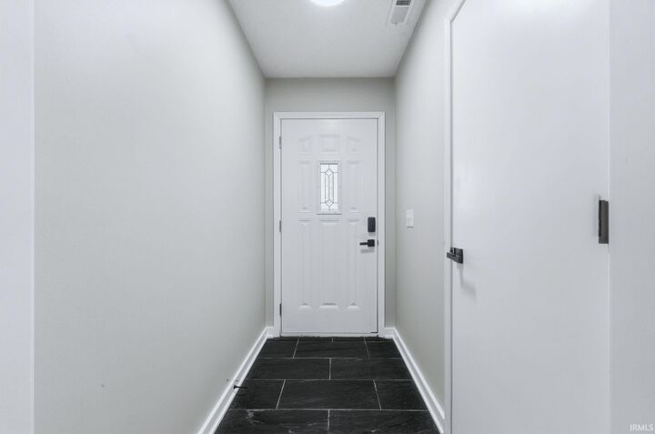 Property Photo: 2415 Knollwood Court IN 46815-7764