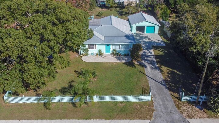 Property Photo: 206 W Silverton Street FL 34715