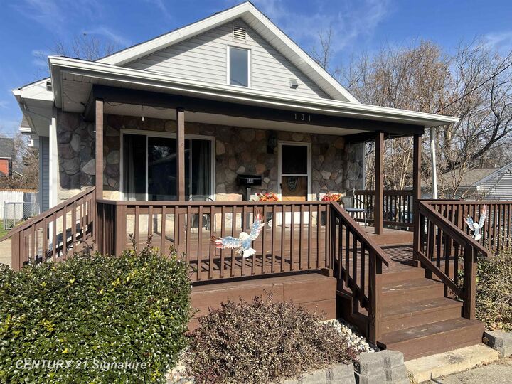 Property Photo: 131 E Young Street MI 48420-1411