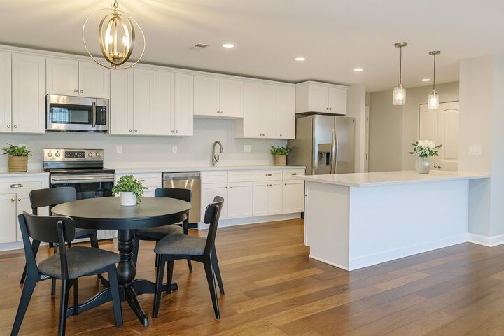 Property Photo: 1727 W Crystal Lane 707B IL 60056