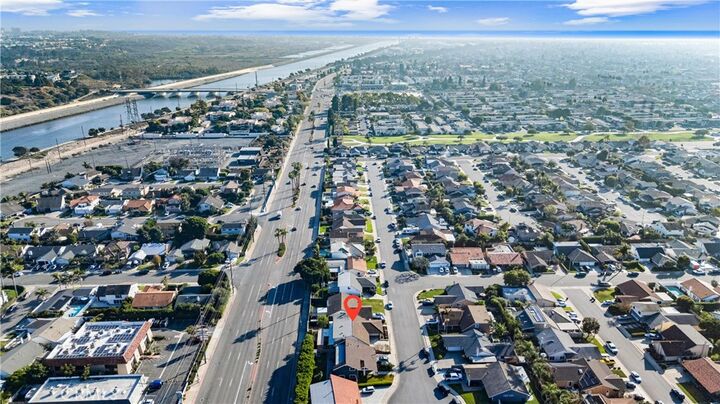 Property Photo: 21052 Amberwick Lane CA 92646