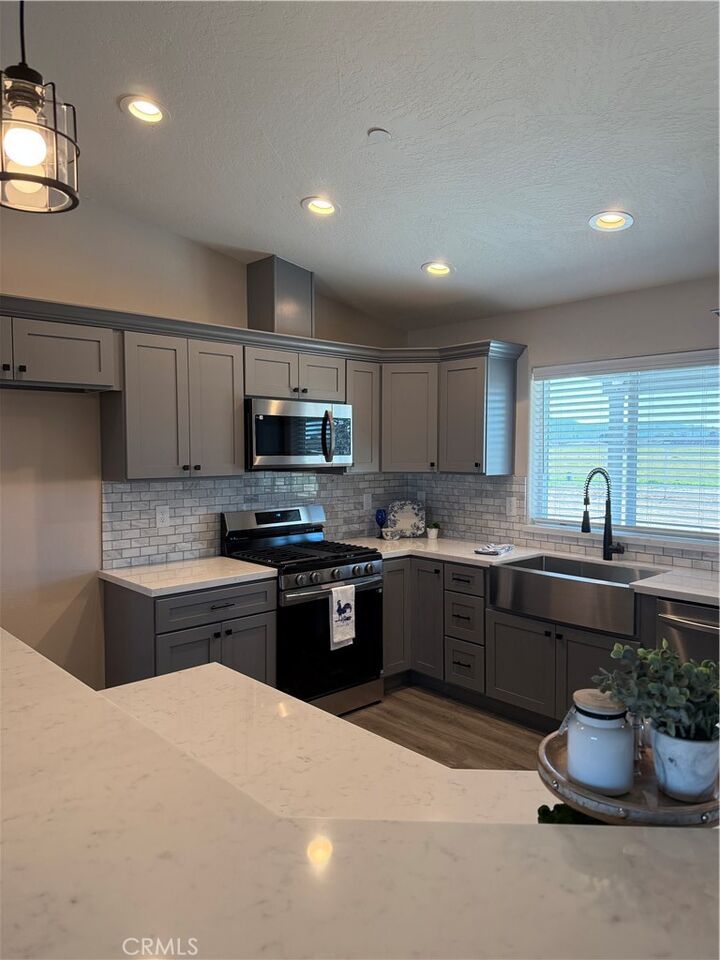 Property Photo:  20997 Valencia Street  CA 92308 