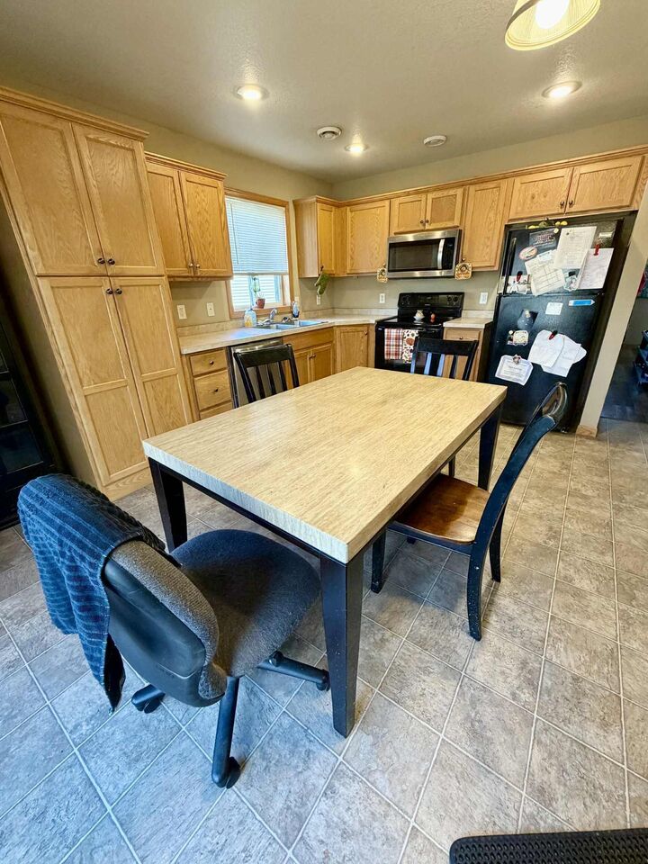 Property Photo:  505 Willow Avenue  MN 55329 