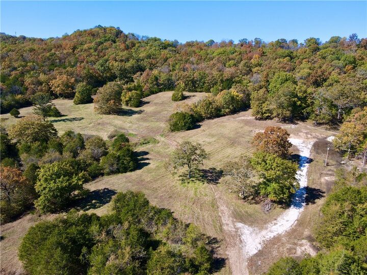 Property Photo: 6040 187 AR 72631