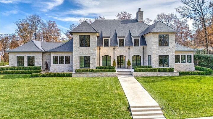 Property Photo: 5043 Delilah Lane AR 72704