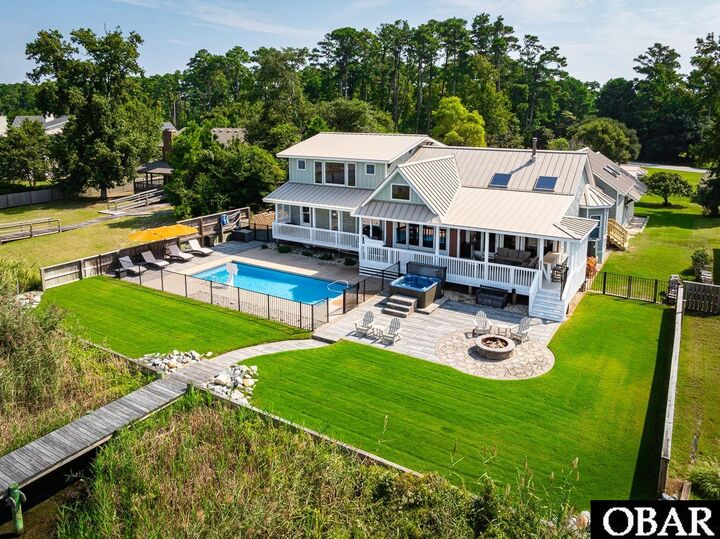 Property Photo:  4064 Martins Point Road  NC 27949 