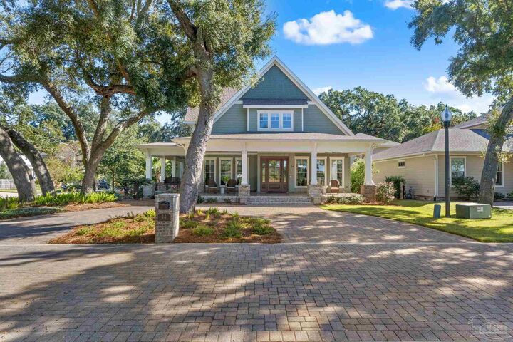 Property Photo:  14 Bayou Blvd  FL 32503 