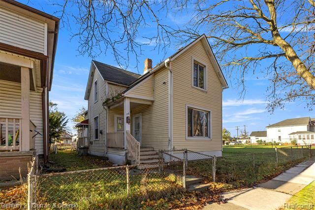 Property Photo: 28 E James Street MI 48218