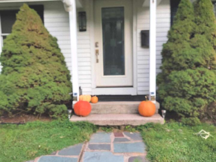 Property Photo: 33 Lincoln Street CT 06416