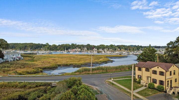 30 Kinloch Street  Milford CT 06460 photo