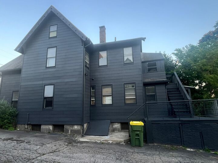 Property Photo:  9 Brewster Street  CT 06704 