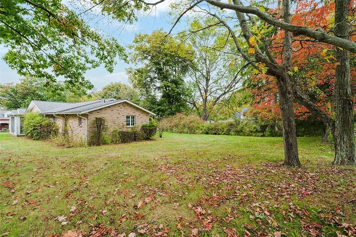 Property Photo: 105 Teakwood Road PA 16001