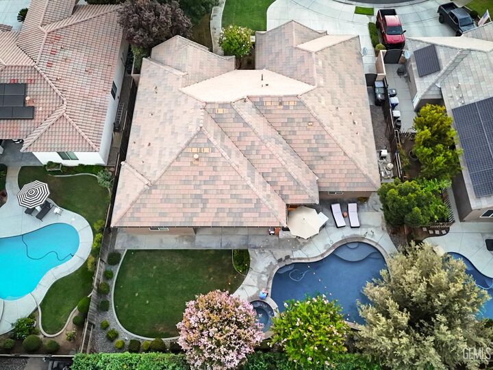 Property Photo:  6110 Ozark Mountain Drive  CA 93314 