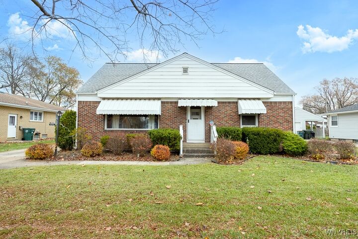 Property Photo:  685 Barrally Street  NY 14120 