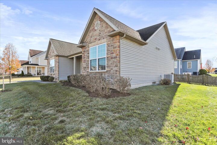 Property Photo: 55 Pimlico Path WV 25404