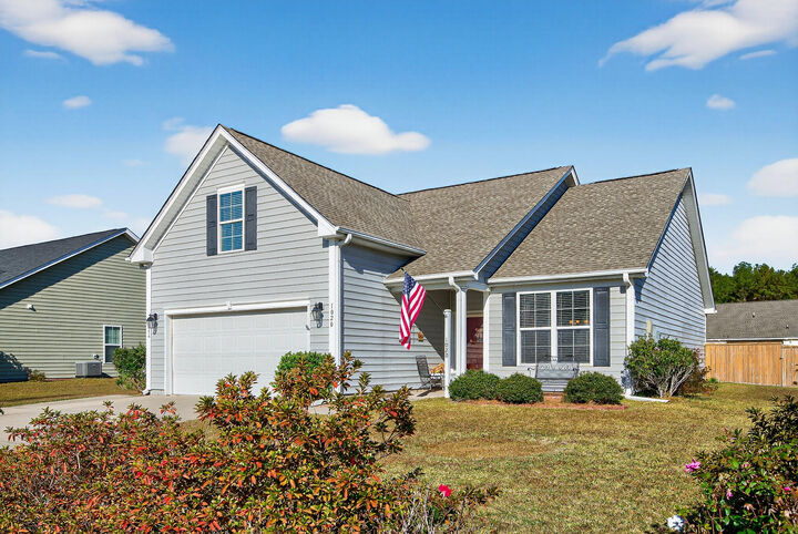 Property Photo:  1020 Bridlewood Farms Parkway  SC 29472 