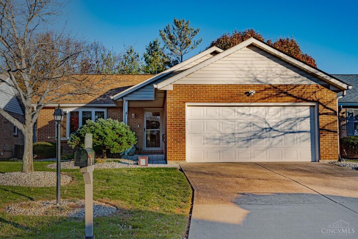 Property Photo:  4 Pleasant Creek Court  OH 45014 