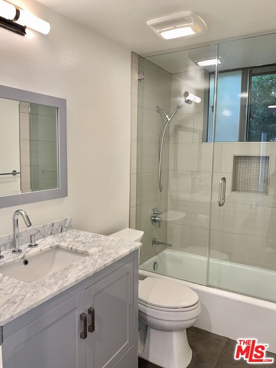 Property Photo:  12412 Texas Ave  CA 90025 