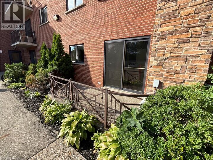 Property Photo:  1212 Fennell Avenue East 108  ON L8T 1T2 