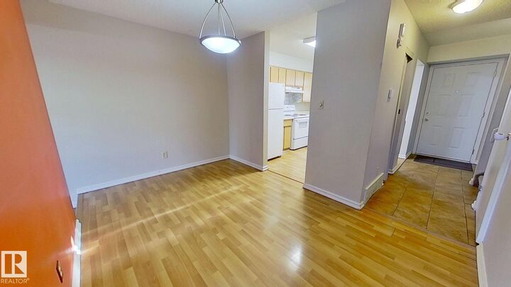 Property Photo: 7604 29 Avenue NW 59 AB T6K 3Z2
