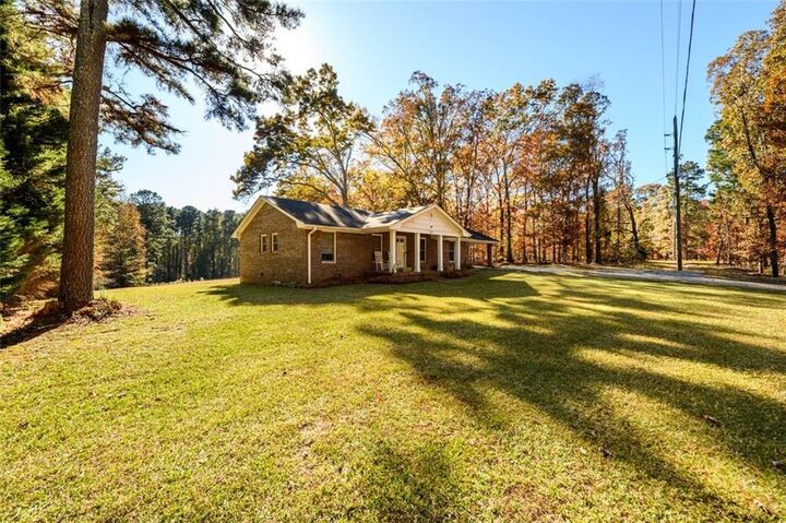 Property Photo:  350 Punkin Junction Road  GA 30620 