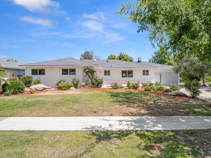 Property Photo:  3236 W Browning Avenue  CA 93711 