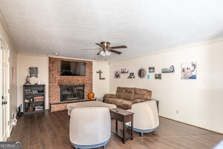 Property Photo: 4 The Trail SE GA 30147