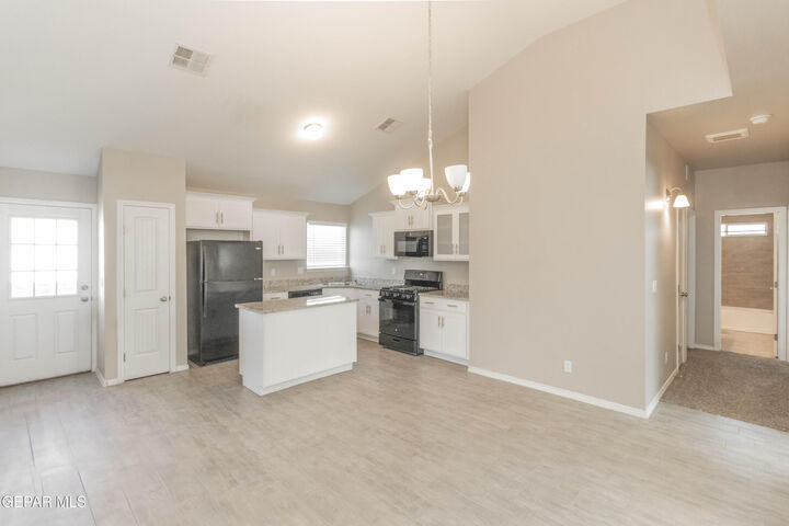 Property Photo: 5112 Joe Castillo Street TX 79938