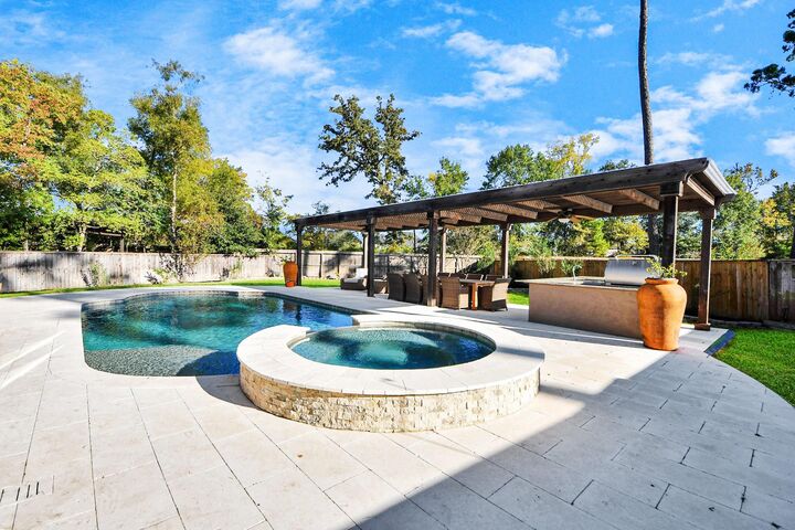 Property Photo:  66 Lindenberry Circle  TX 77389 