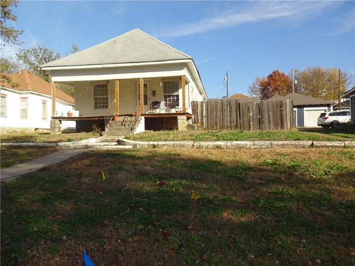 Property Photo:  308 S 8th Street  KS 67301 