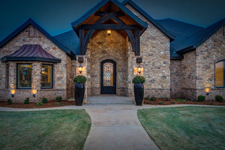 Property Photo: 5105 C R 7640 TX 79424