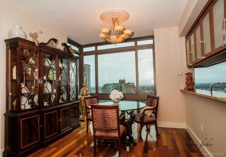 Property Photo:  175 Huguenot Street 2403  NY 10801 