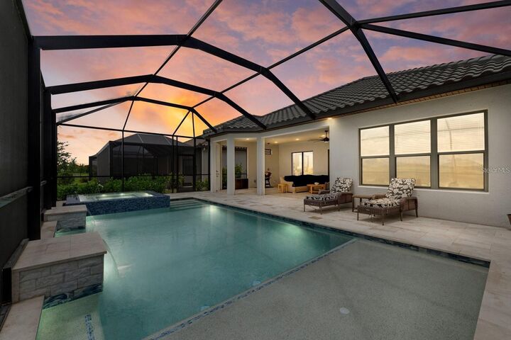 Property Photo: 3107 Vittorio Court FL 34211