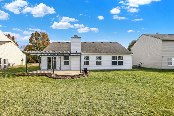 Property Photo:  1906 Spring Beauty Drive  IN 46123 