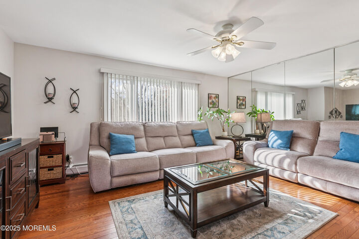 Property Photo:  27 Dorset Court  NJ 08873 